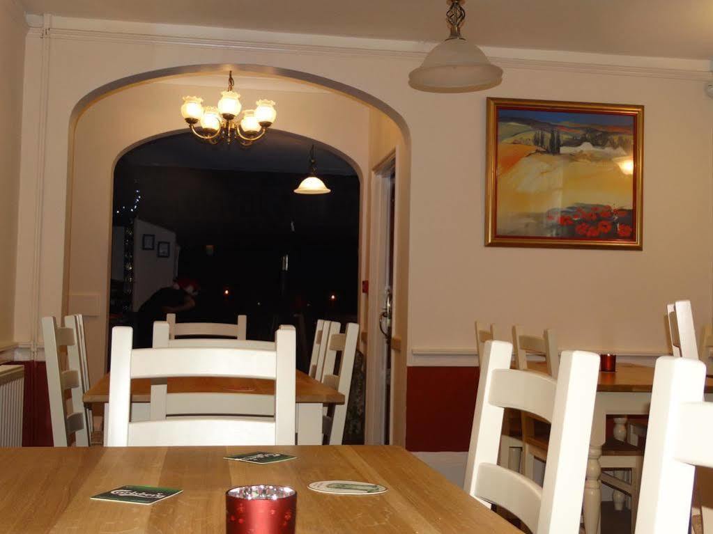 The Red Lion Hotel Oakford ภายนอก รูปภาพ