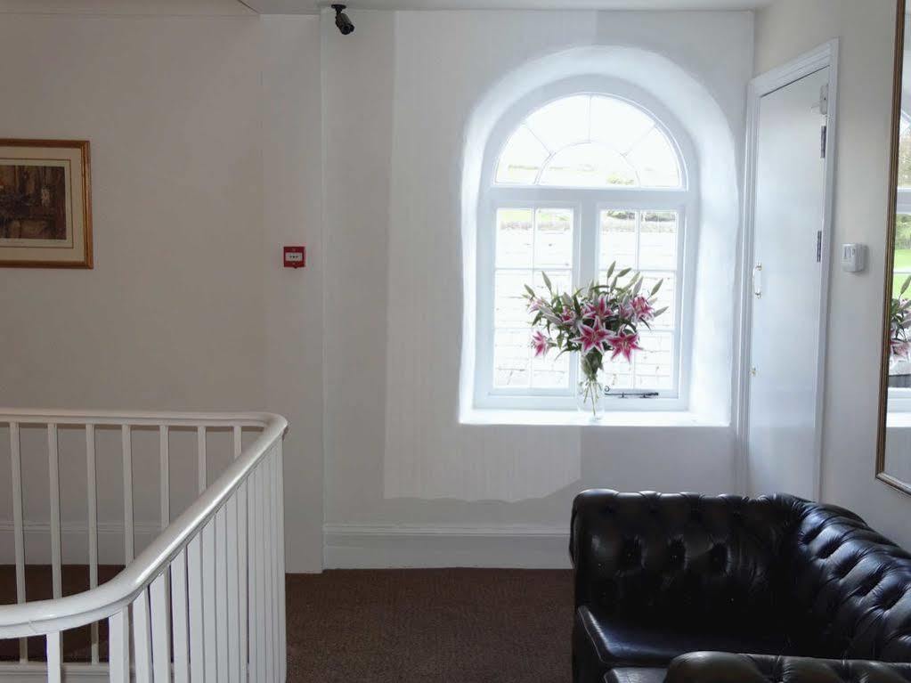 The Red Lion Hotel Oakford ภายนอก รูปภาพ