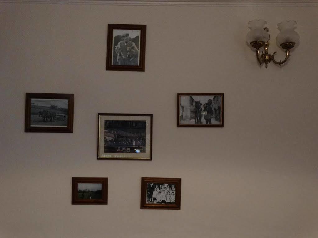 The Red Lion Hotel Oakford ภายนอก รูปภาพ